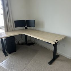 Vari "L" Shape Electric Standing Desk