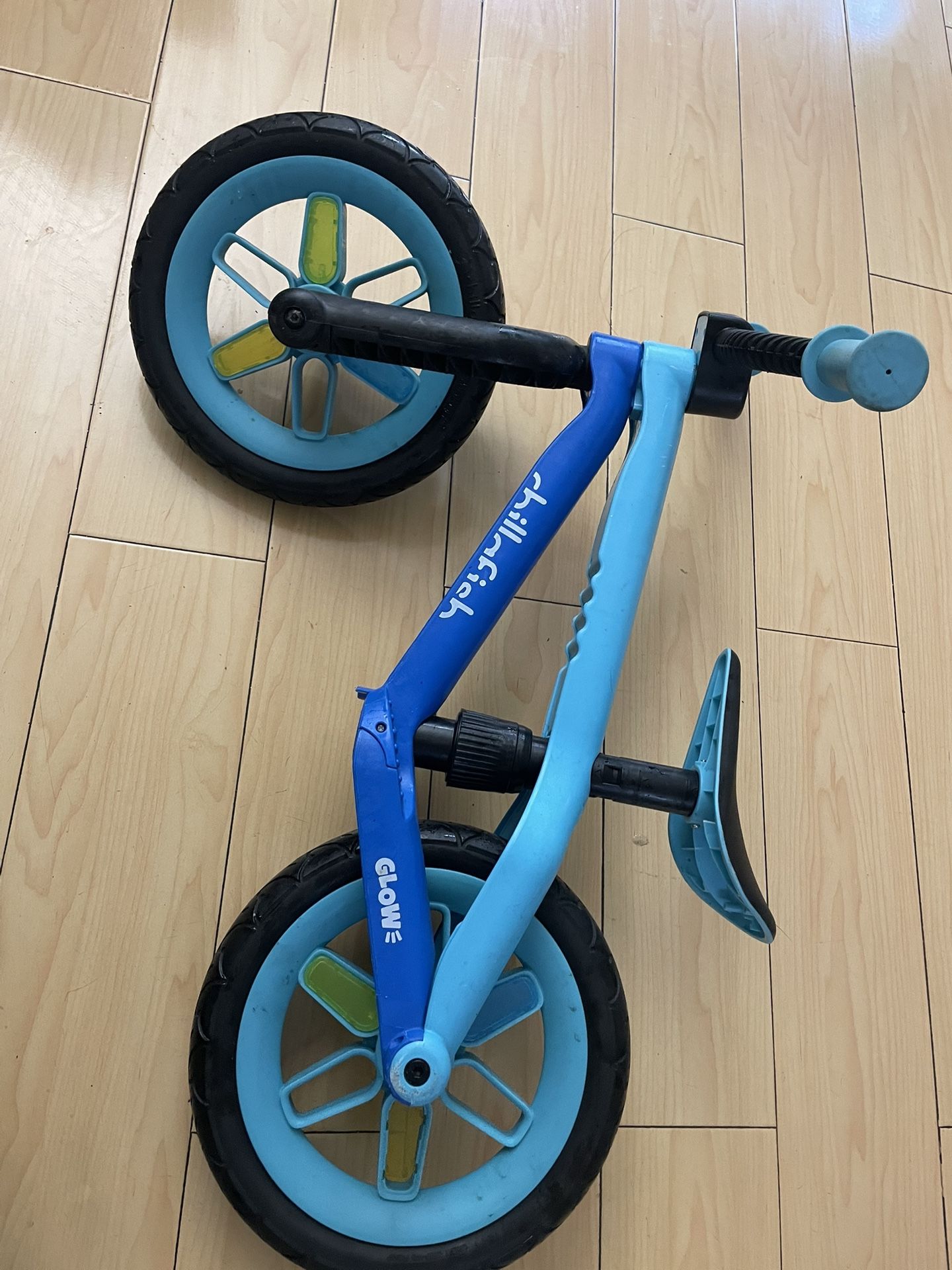 toddler chillafish balance bike