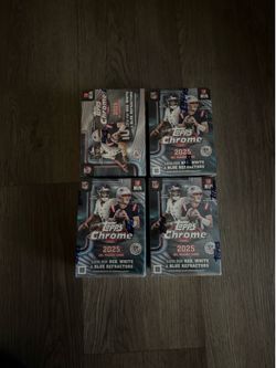 Topps Chrome 2025 NFL trading cards