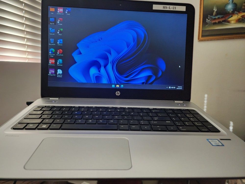 Black Friday Deal HP ProBook 450 G4 15.6" FHD- 7th Gen Intel Core i5-7200U 2.50GHz, 8GB RAM, 256GB SSD
W11 Pro MsOffice 2021