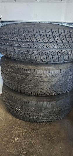 5 Tires and rims for jeep