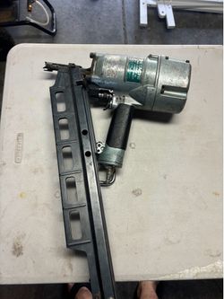 Hitachi framing nail gun (Made in Japan)