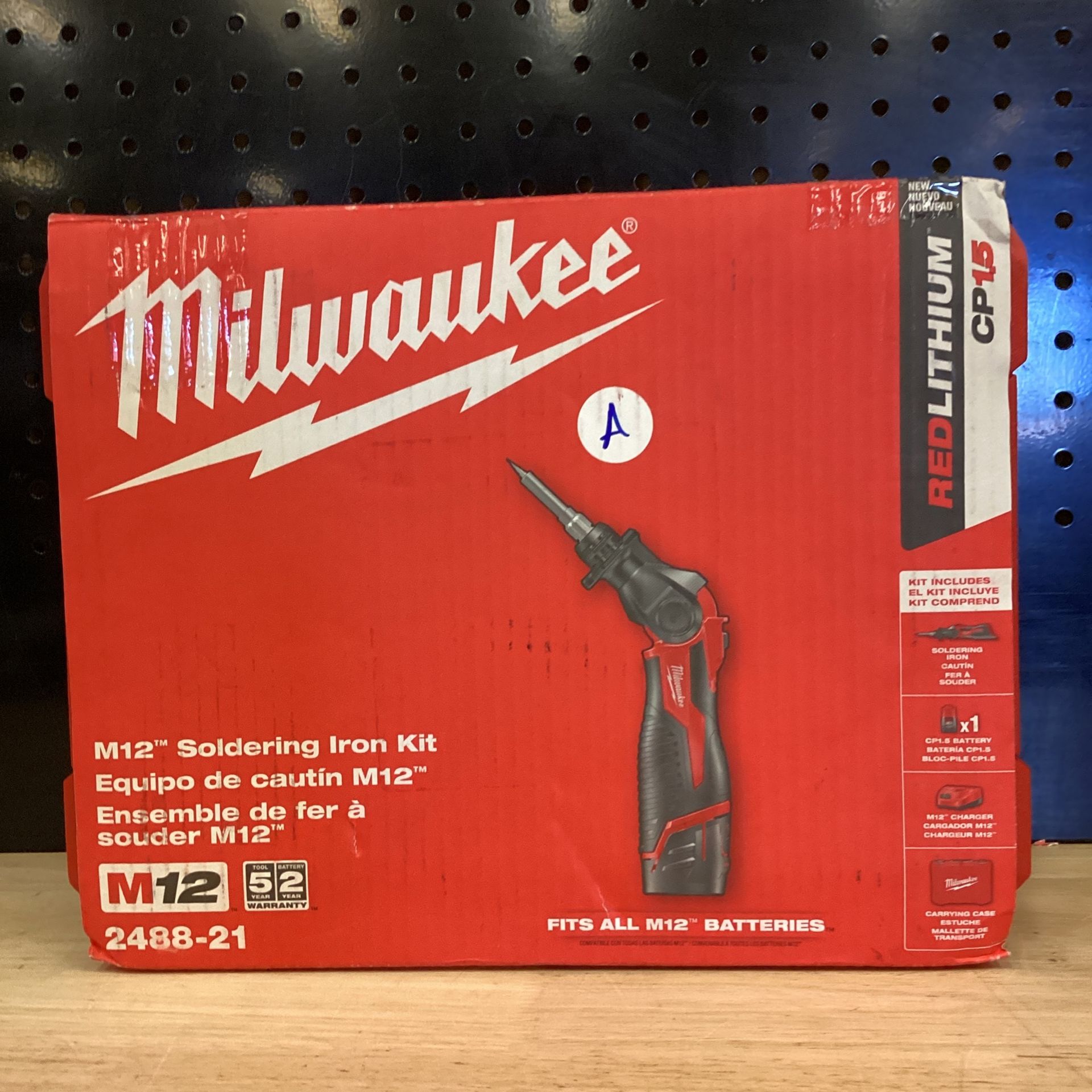 Milwaukee M12 12-Volt Lithium-Ion Cordless Soldering Iron Kit with (1) 1.5Ah Batteries, Charger & Hard Case