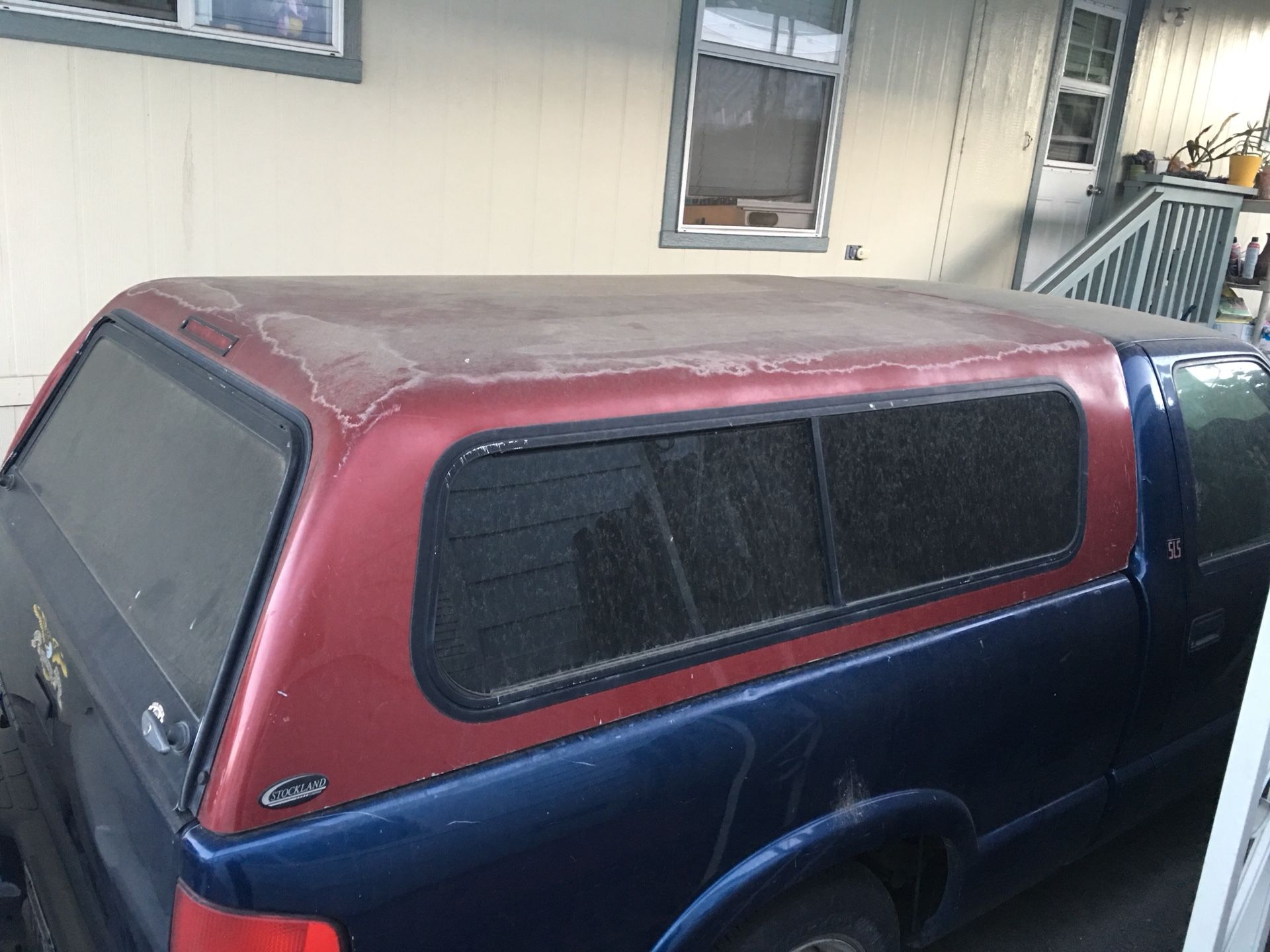 Chevy S10 and GMC Sonoma Camper Shell $260 OBO