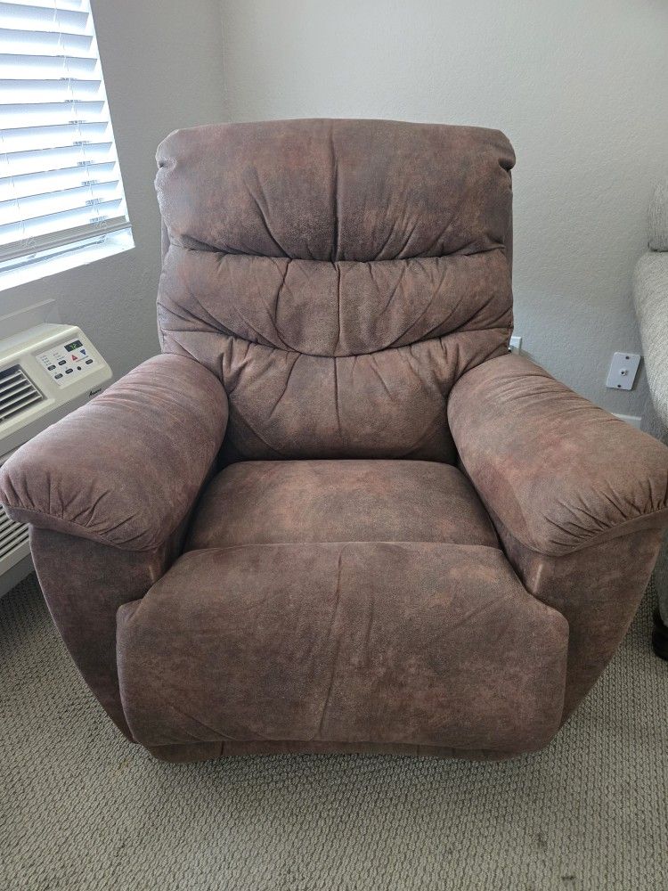 Recliner Chair
