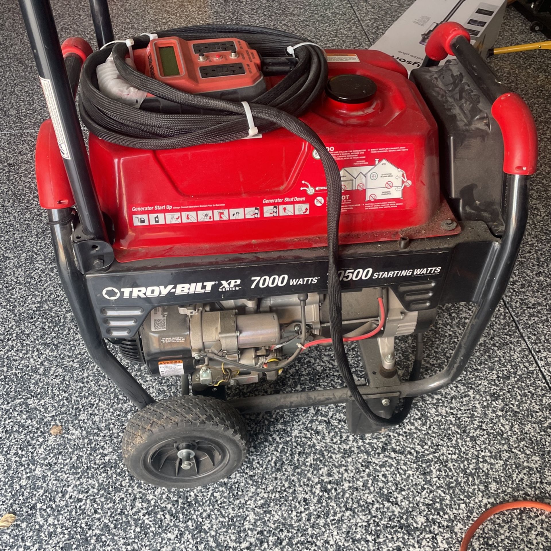 Troy-Bilt XP Series 7000 Watt Generator