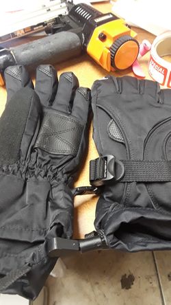 10 par of Head skie, walking gloves outlast water proof