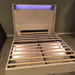 Queen Size bed frame 