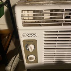 Window AC unit