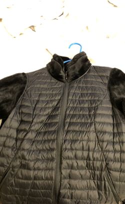 Windbreaker/soft flurry sleeves