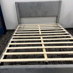 Platform Full Size Bed Frame 