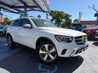 2022 Mercedes-Benz GLC 300