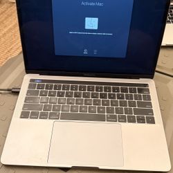 (READ - PARTS ONLY) 2x MacBook Pro 13” i7 16GB 512