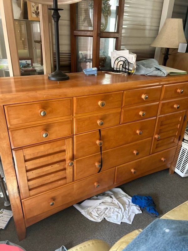 Dresser With Mirror And Armoire