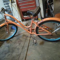 26" Hyper Commute Ladies 7 Speed Cruiser