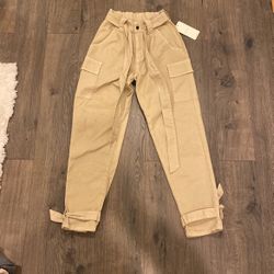 Women’s Cargo Pants