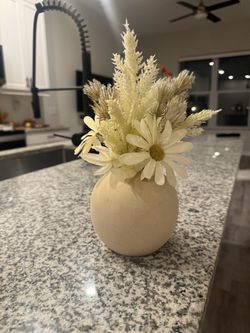 Small Round Ceramic Vase with Dried Flower Arrangement