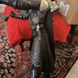 🌌 HUGE 31" Darth Vader Collector’s Figure - Mint Condition!