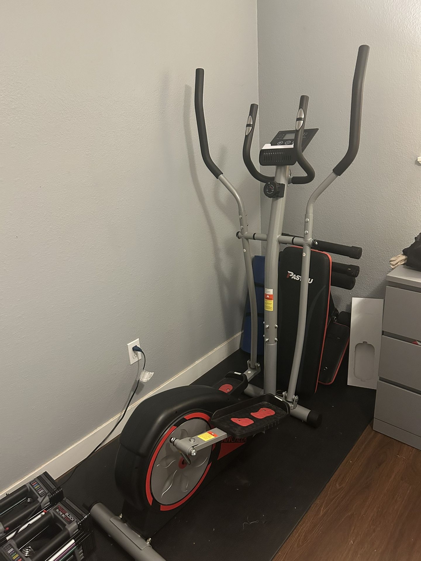 ANCHEER Elliptical Exercise Machine