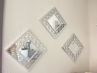 Mirrors Decor
