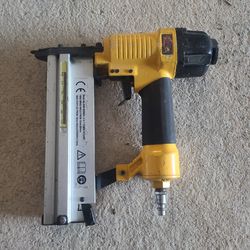 Magnum 18ga Brad Nail Gun