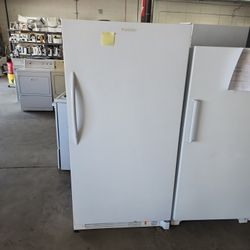 Frigidaire Upright Frost Free Freezer 