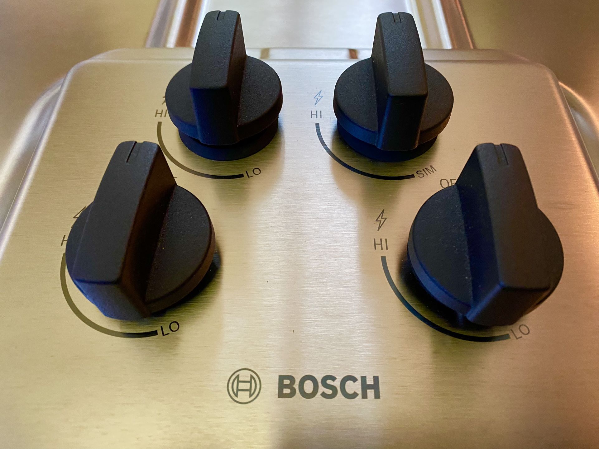 Gas cooktop. Bosch 31’ BRAND NEW