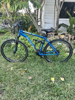 Schwinn GTX 3 Hybrid Bike