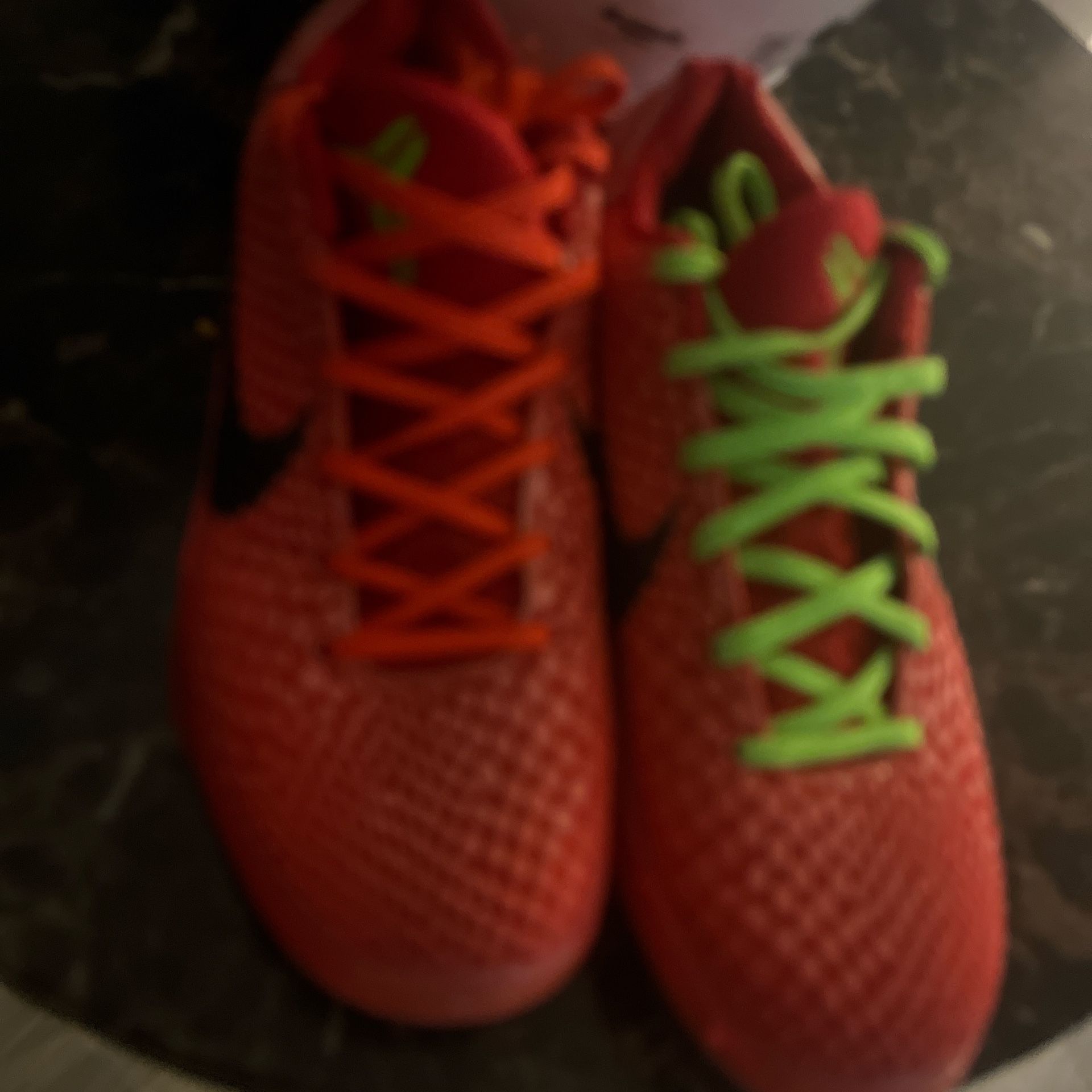 Reverse Grinches Size 8