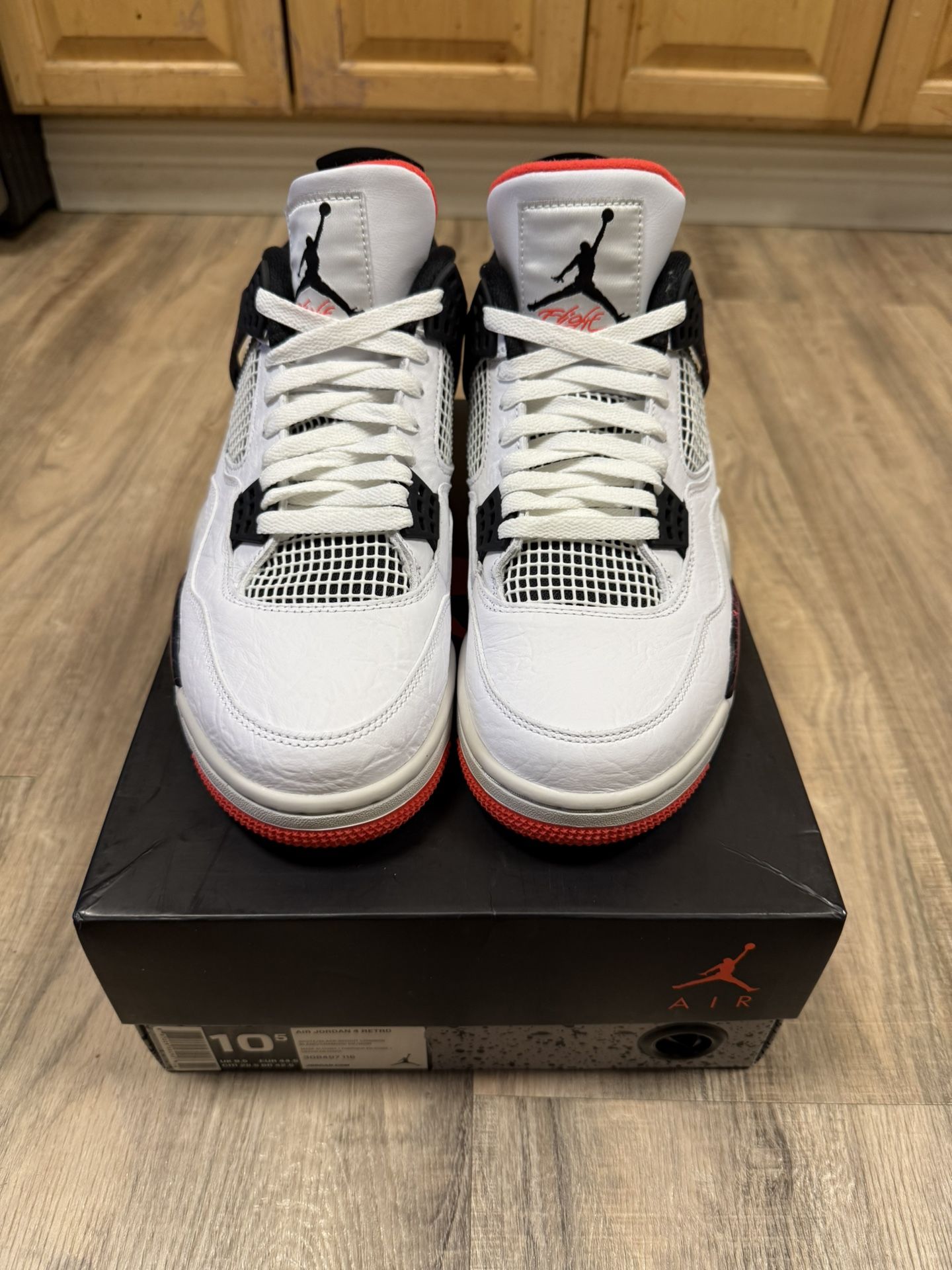 Jordan 4 Flight Nostalgia (Pale Citron) Size 10.5M