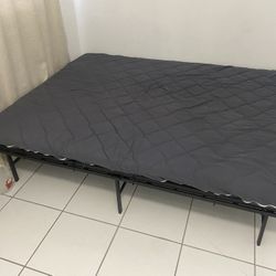 FULI Futon (Queen Size Mattress With Frame) + 3 Inch Memory Foam Topper