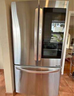 LG InstaView Door-in-Door French Door Refrigerator