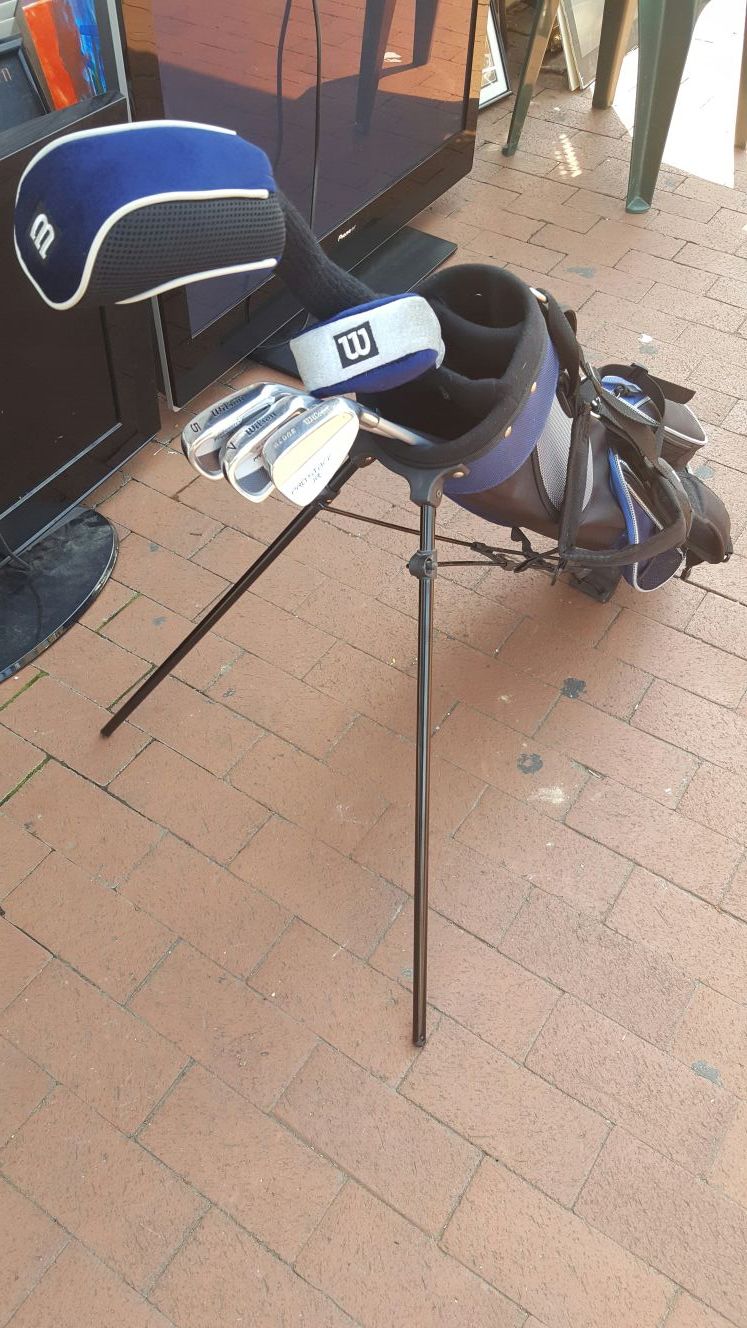 Wilson Jr. Golf Clubs