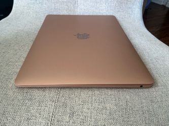 2018 MacBook Air 13” – i5 / 16GB RAM / 512GB SSD – Excellent Condition
