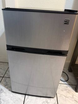 Kenmore Mini Refrigerator