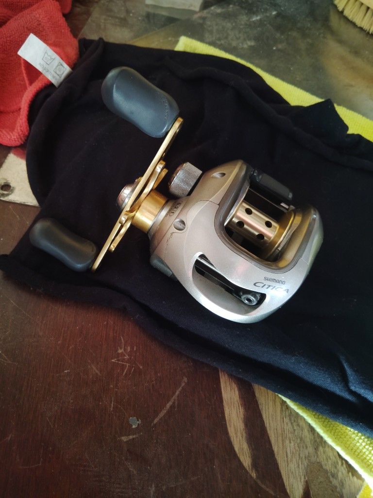 Fishing Reel