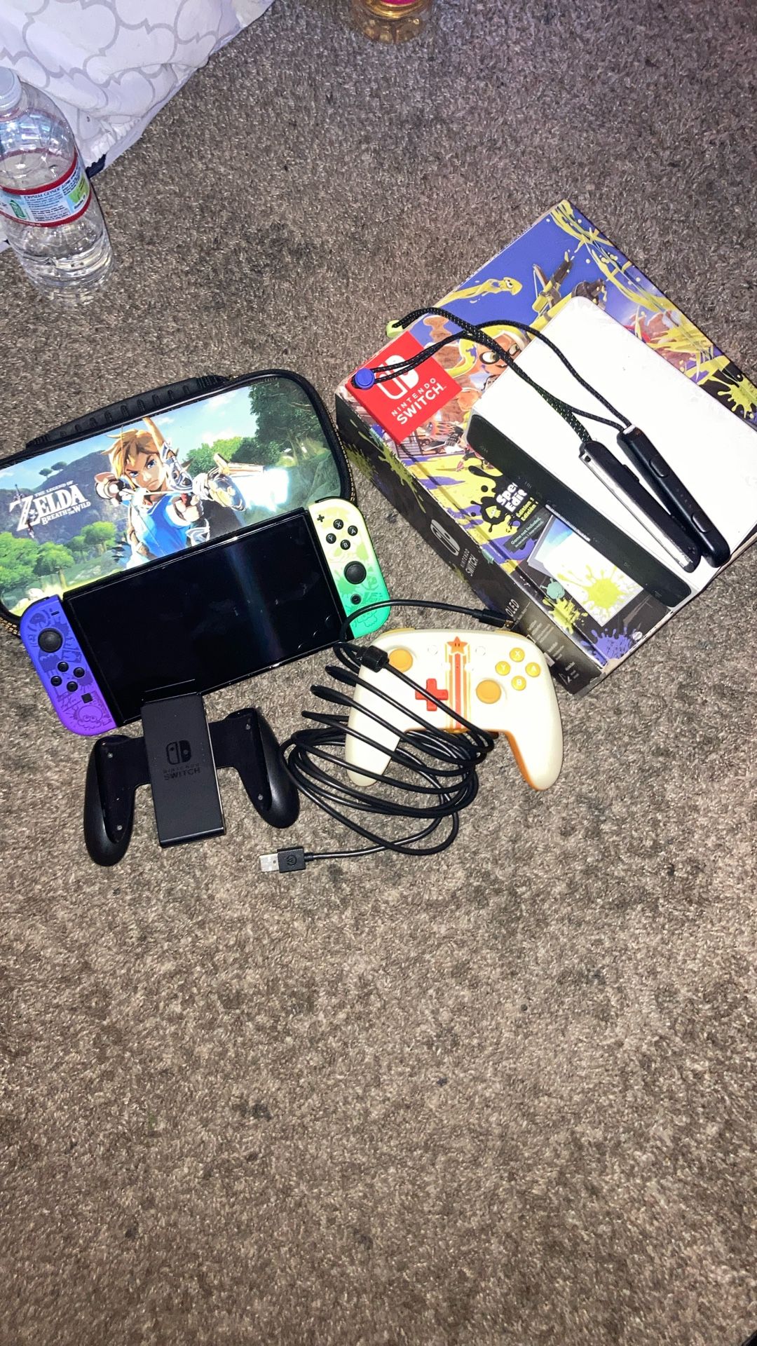 Nintendo Switch OLED: Splatoon 3 Edition w/ Pro Controller, Carrying Case, & 128GB SD + OG Box