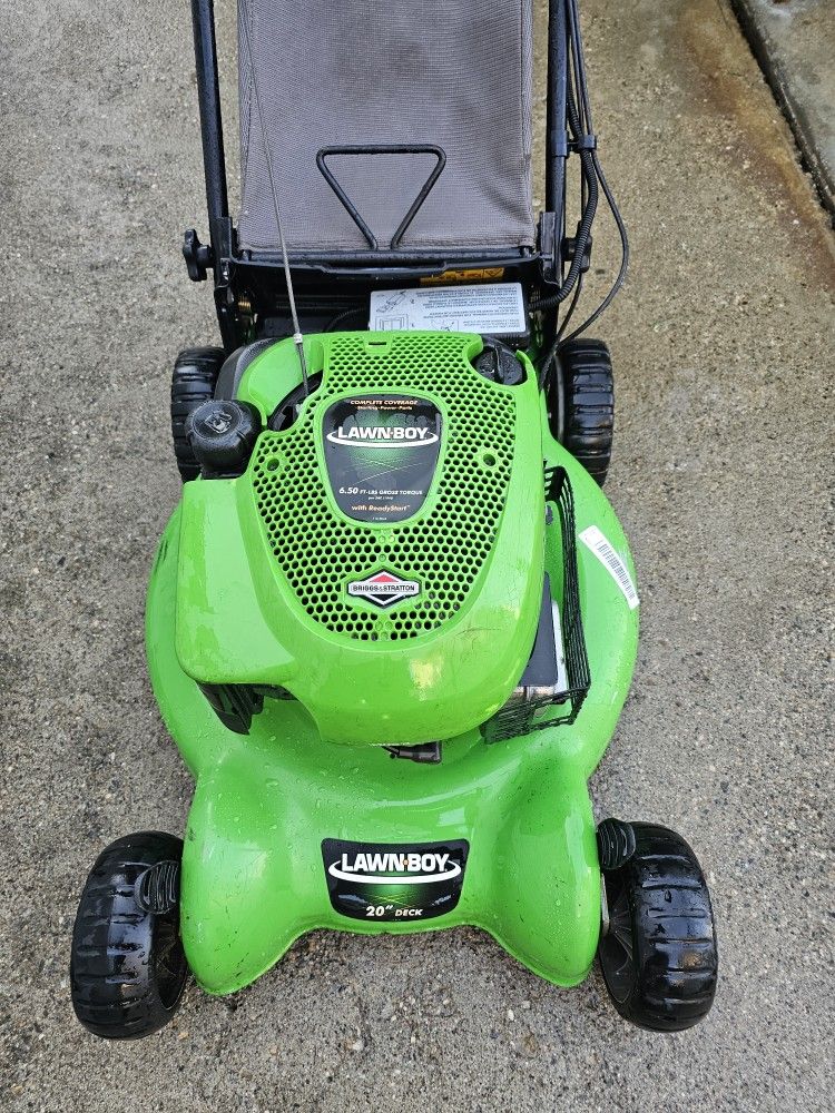 Lawn-boy Rear Wheel Drive Self-propelled Lawnmower With Bag