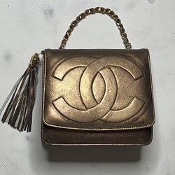 Vintage Channel Crossbody 