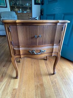 Vintage Davis cabinet company side table