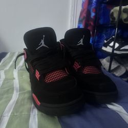 Jordan 4 Red Thunder 