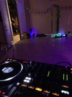 DJ ~