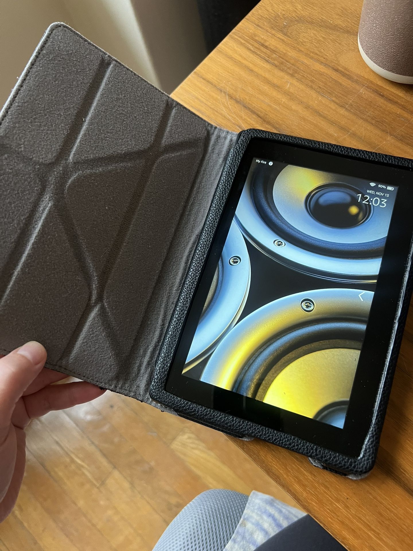 Like New! Kindle Fire 7 Tablet + Case And Charger