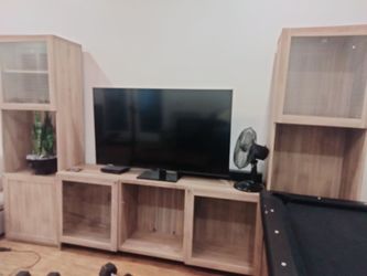 Furniture tv good condition
