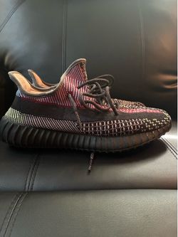 Yeezy Boost 350 men’s size 10