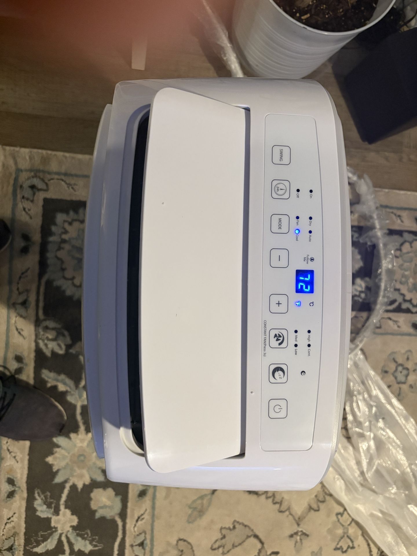 Insignia Portable Air Conditioner 6,000 BTU 3-in-1, 250 SQ. Ft.