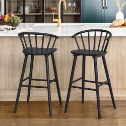 Windsor 30 in. Black Solid Wood Bar Stool for Kitchen Island Counter Stool with Spindle Back Set of 2