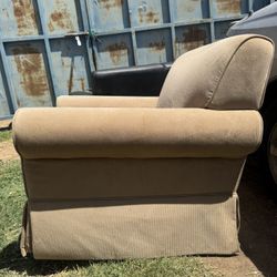 Reclining Chair/ Lazy Boy