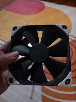 Wd gaming hard drive 2tb plus noctua fan
