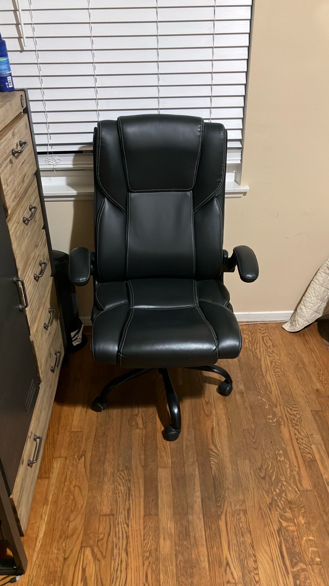 Like New Office Chair Large